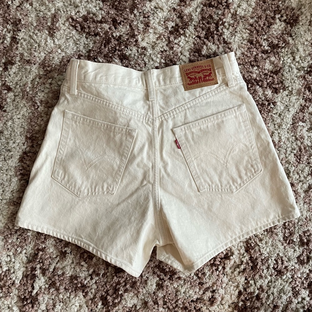Levi’s shorts